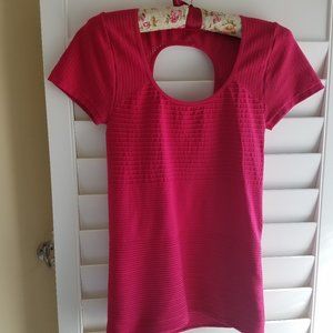 Sorbtek SS Cut Out Back Top Barbiecore Pink Fashion